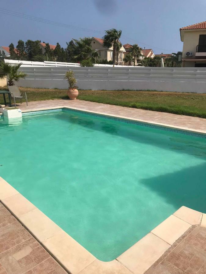 Limni Pool House B Villa Lárnaka Eksteriør bilde